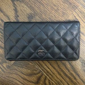 Chanel Caviar Bifold Wallet